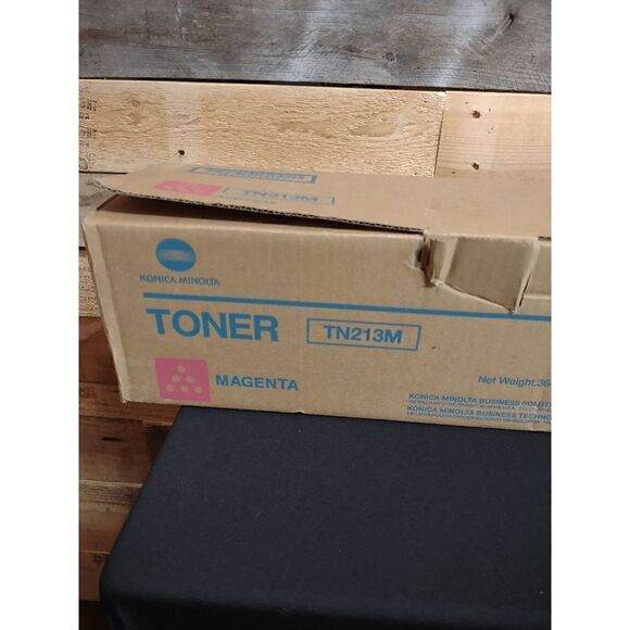 NEW TN213M Konica Minolta Magenta Toner OEM - Picture 4 of 4